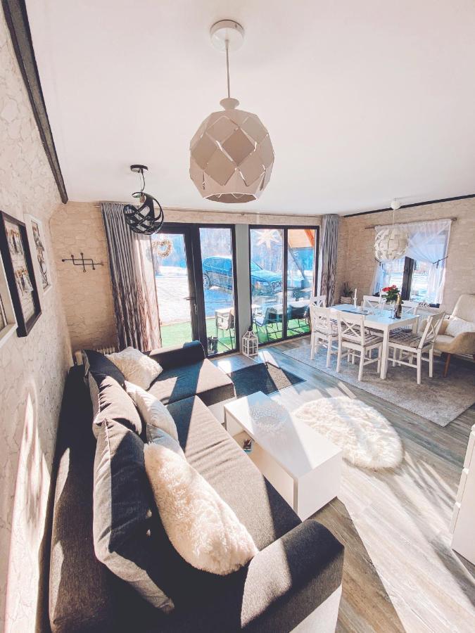Villa Acasa Straja - Casa Nordica à Lupeni  Extérieur photo